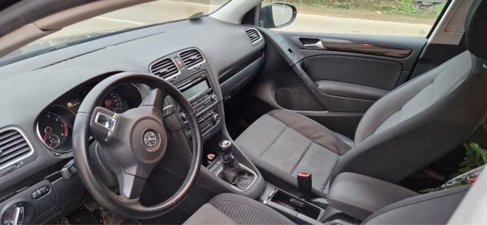 Vând Golf 6  1.4 TSI, 122 CP