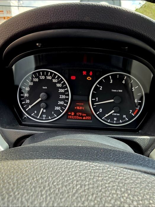 BMW 320i 6 скорости