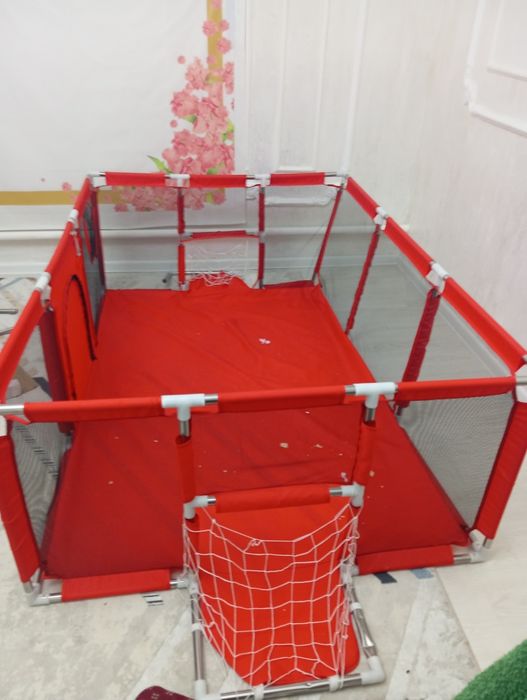 Продам игровой манеж