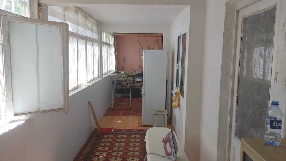 Продам 2-комнатную квартиру