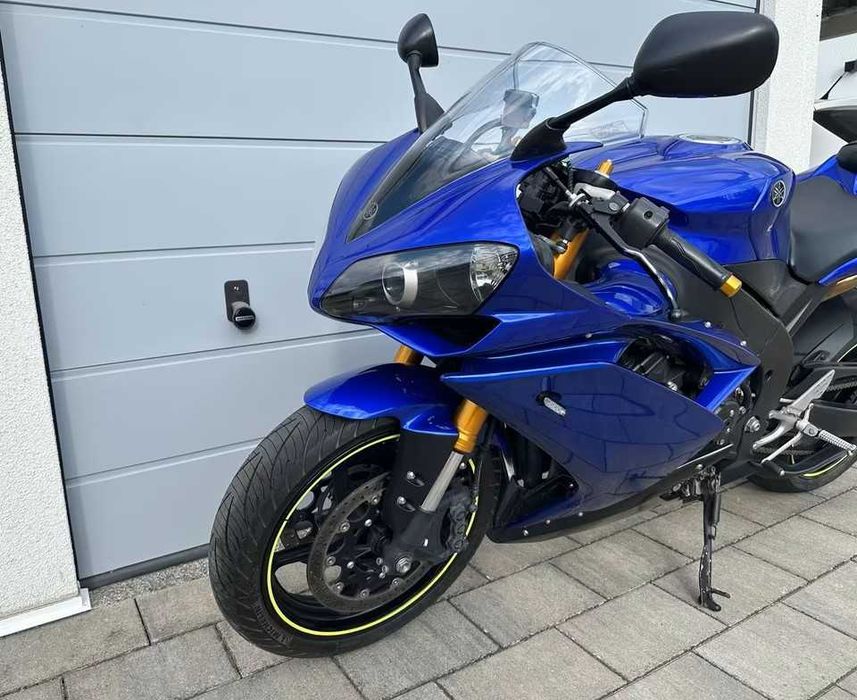Dezmembrez Yamaha YZF R1 RN 19 2007 - 2008