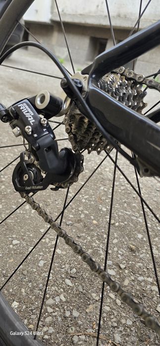 Карбонов шосеен велосипед Boardman team C, 53 размер.