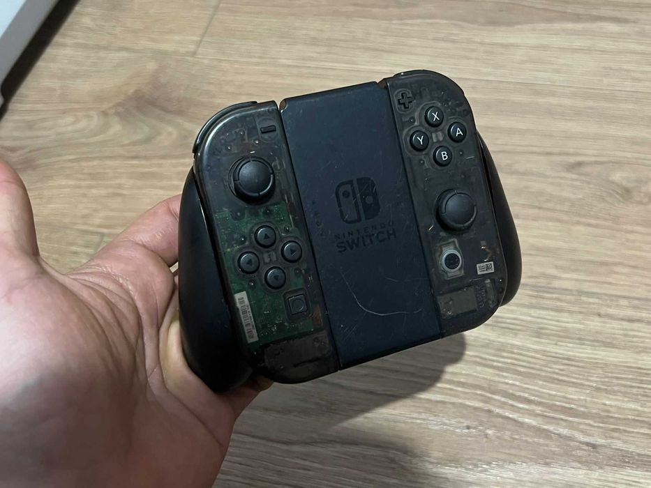 Joycon Nintendo switch+grip 100% original Nintendo,perfect functional