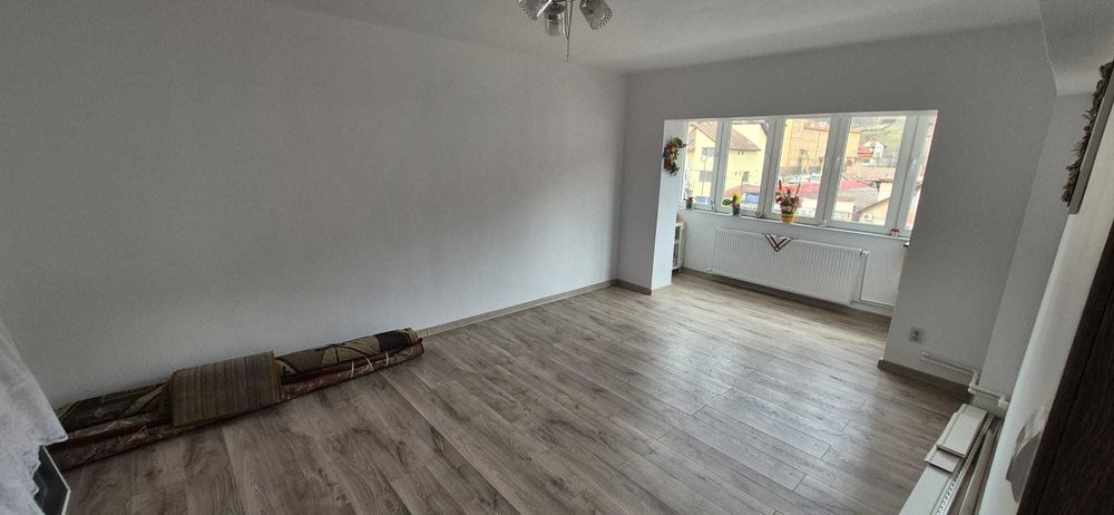 Apartament 2 camere de vanzare
