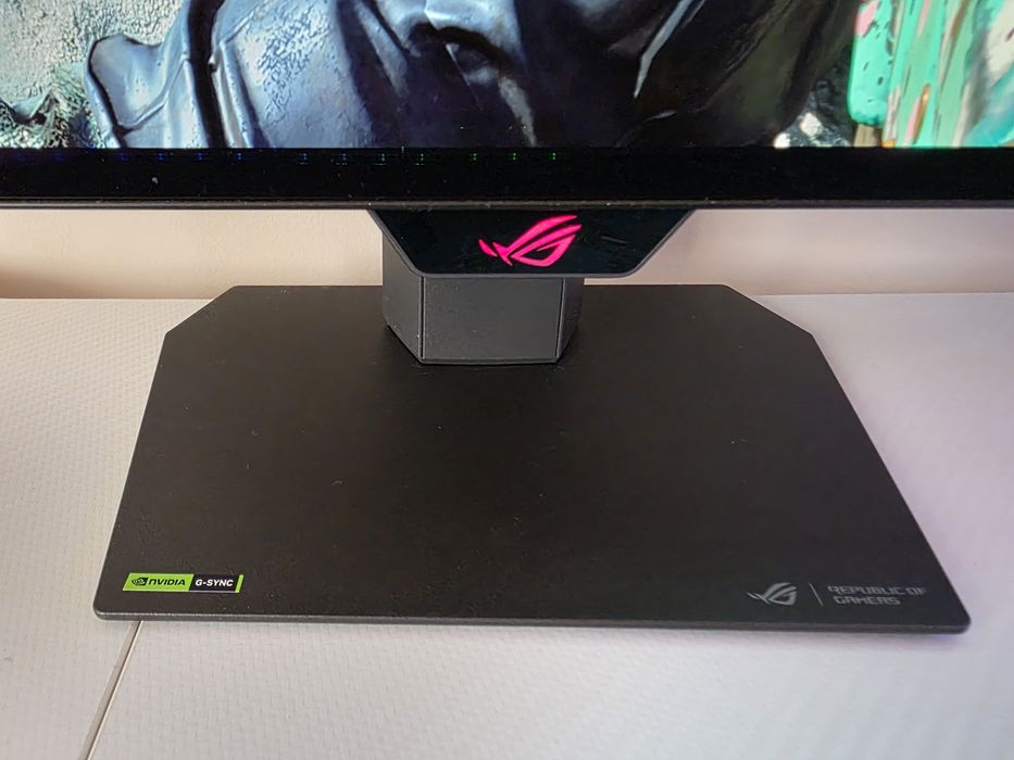 Monitor Gaming Lucios XG32UCWG cu GARANTIE