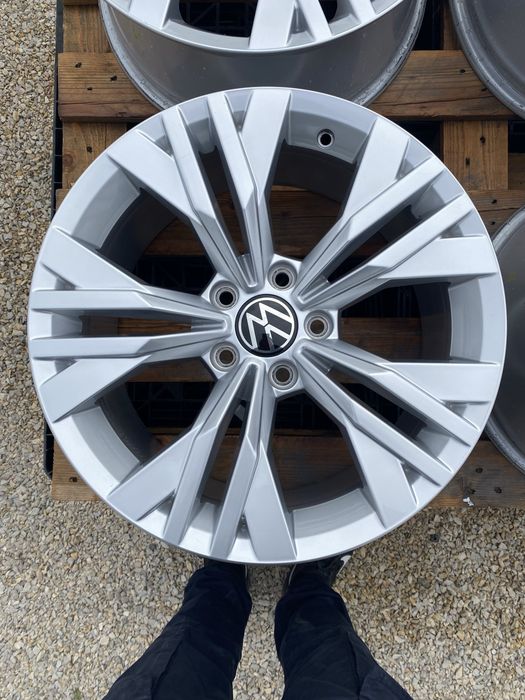 17 цола 5 х 112 мм Фолксваген Пасат Алтрак ,  VW Passat Alltrack