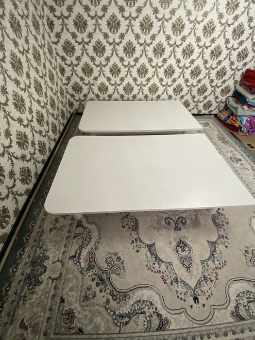 Стол сатылады 4 м.