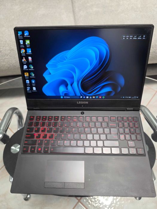 Vând laptop Lenovo Legion Y7000