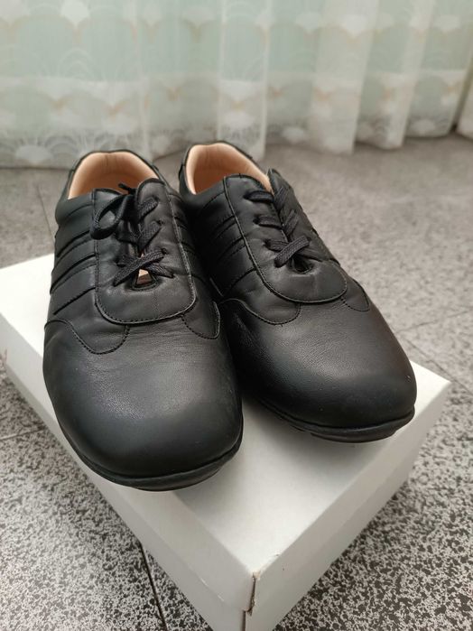 Обувки от естествена кожа