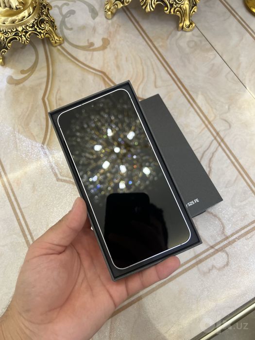 Samsung Galaxy S25 FE