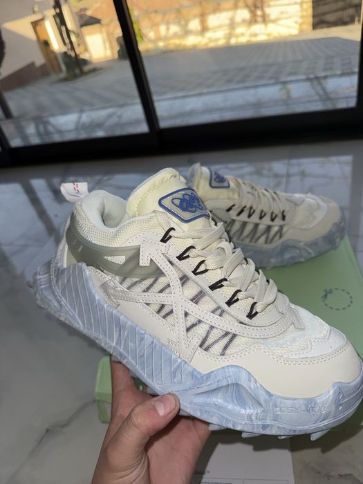Off- White Odsy 1000 Blue Marble 43