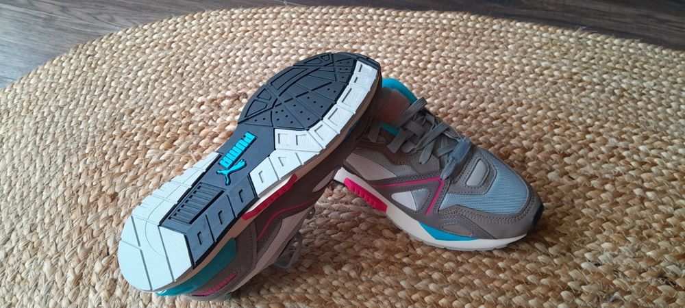 Adidași de la Puma ( originali ).