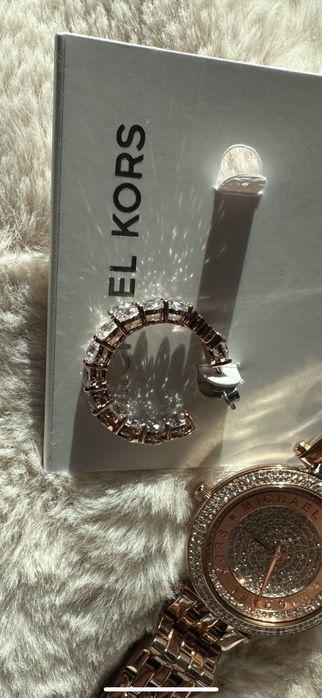 Michael Kors cercei rose gold