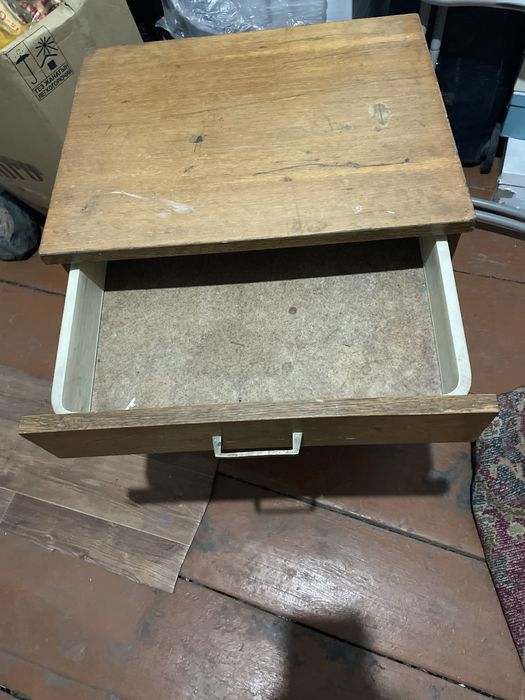 продам тумбу в количестве 3 шт