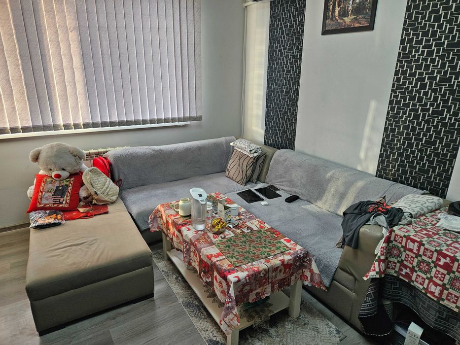 Подарявам 3 части диван