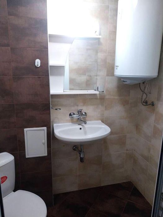 Дава се под наем Двустаен апартамент в Бургас, Изгрев - 50 кв.м за 331.5 € - Снимка #5