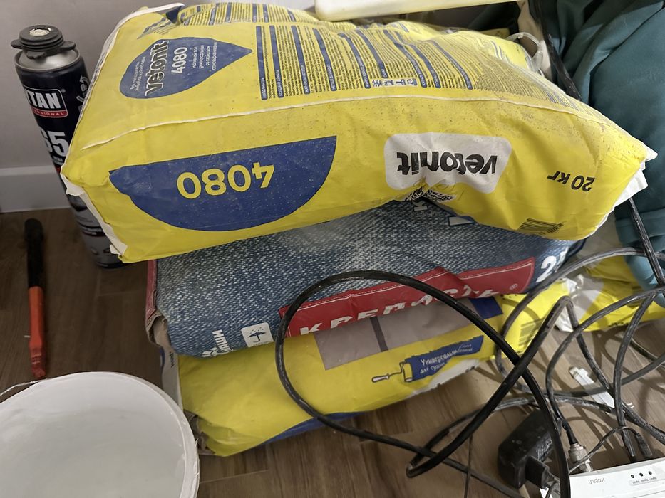 Наливной пол клей