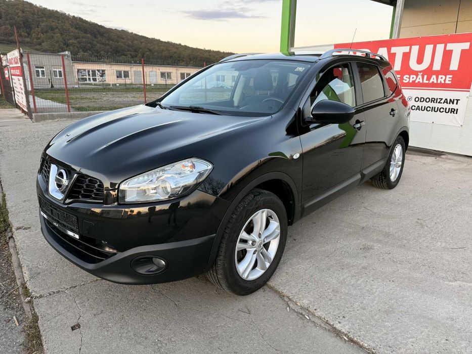 Nissan Qasqai +2 Tekna 7 locuri 1.6 benzina provinienta Germania