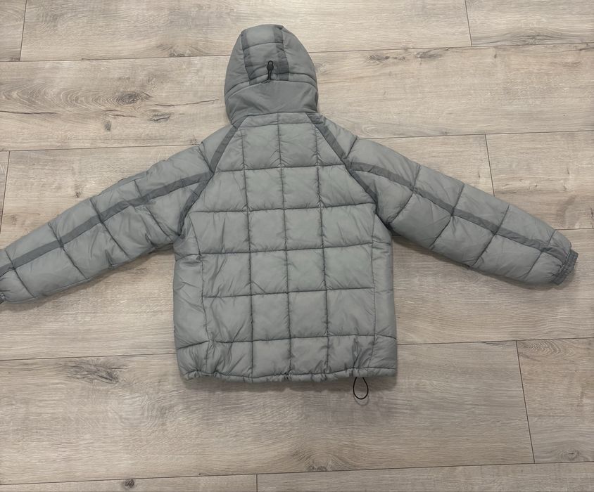 Geacă C.P. Company Puffer cu Glugă și Lens / Lentilă - Gri / Argintiu (Nouă cu etichetă