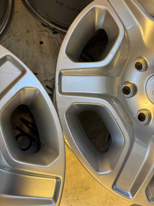 Super Set Jante Ford Ranger R17 ET55  PCD 6X139,7