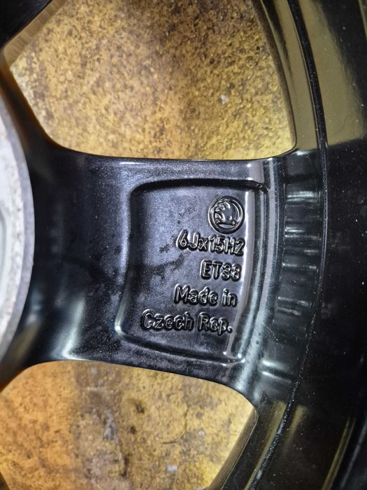 Jante Aliaj 5x100 15'' - OEM Skoda Fabia Skoda Rapid Skoda Scala / VW POLO / Seat Ibiza / AUDI A1 CA UNELE NOI 2024