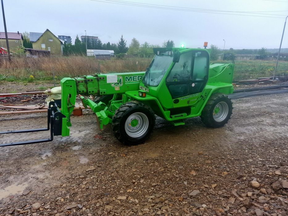 Merlo p40.17 forklift