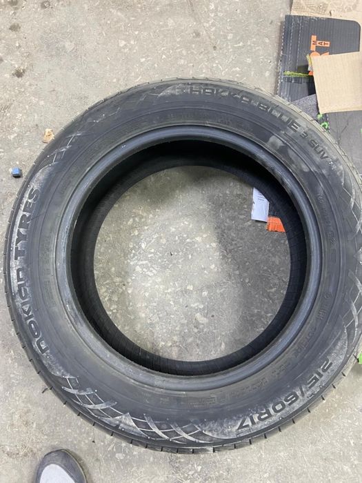 Продам  автошины ( резина)  б/у для машины