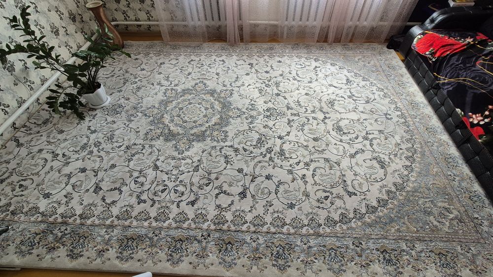 Продам ковер 3*5м