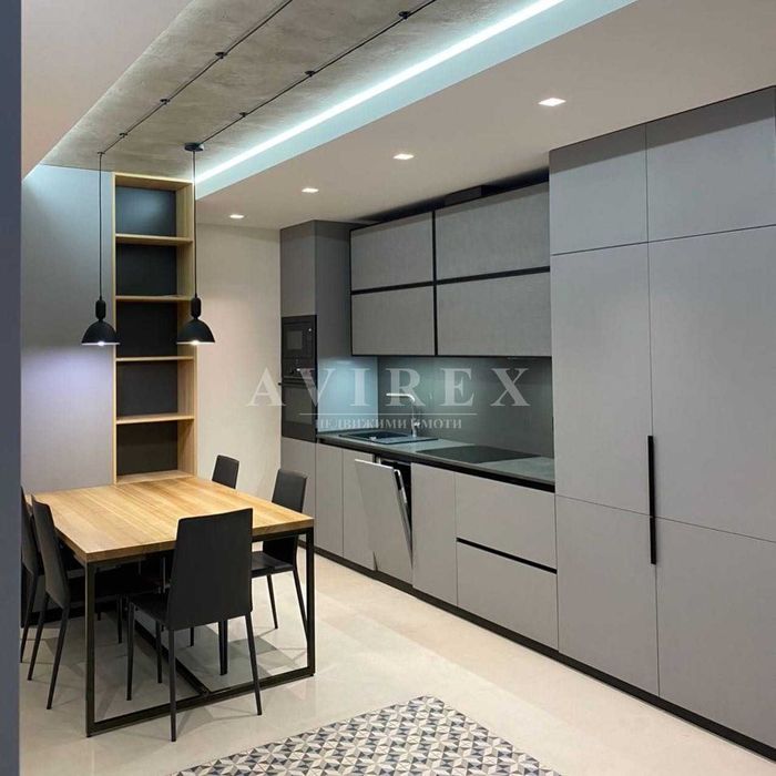 Дава се под наем Тристаен апартамент в Пловдив, Младежки Хълм - 96 кв.м за 306 € - Снимка #3