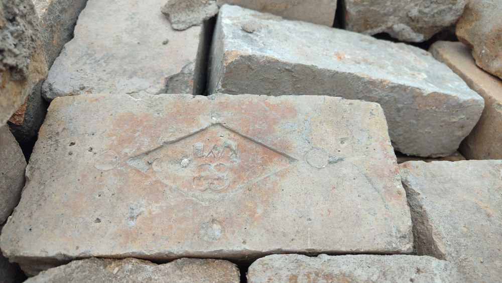 Огнеупорные кирпичи