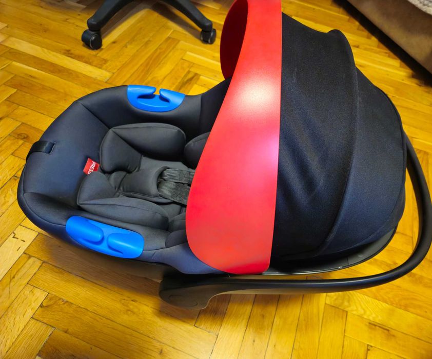 Ново бебешко столче/кошница за кола