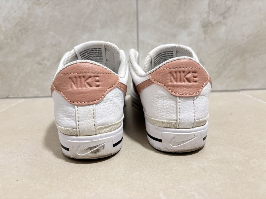 Adidasi nike court 38