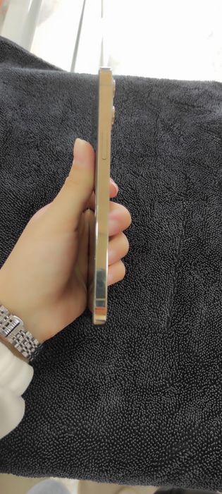 Продам iphone 12 pro max 128gb