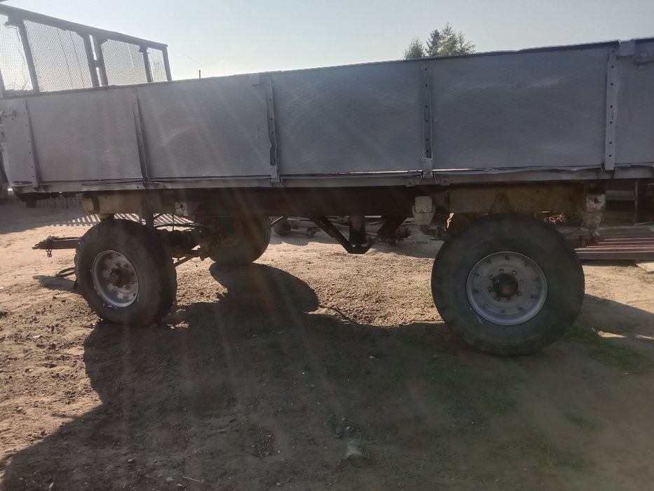 Прицеп ПТС-4 тракторный