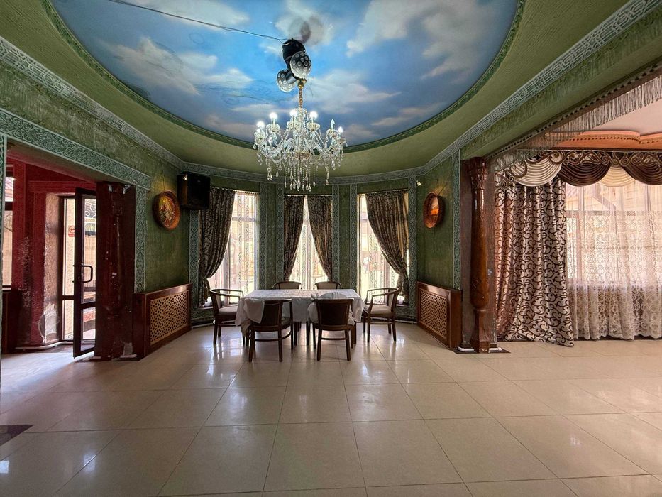 6 sotiqli restaurant sotiladi