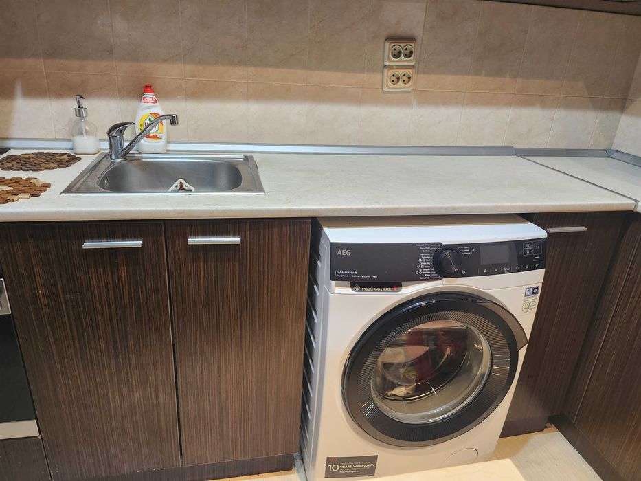 Г- образна Модулна кухня