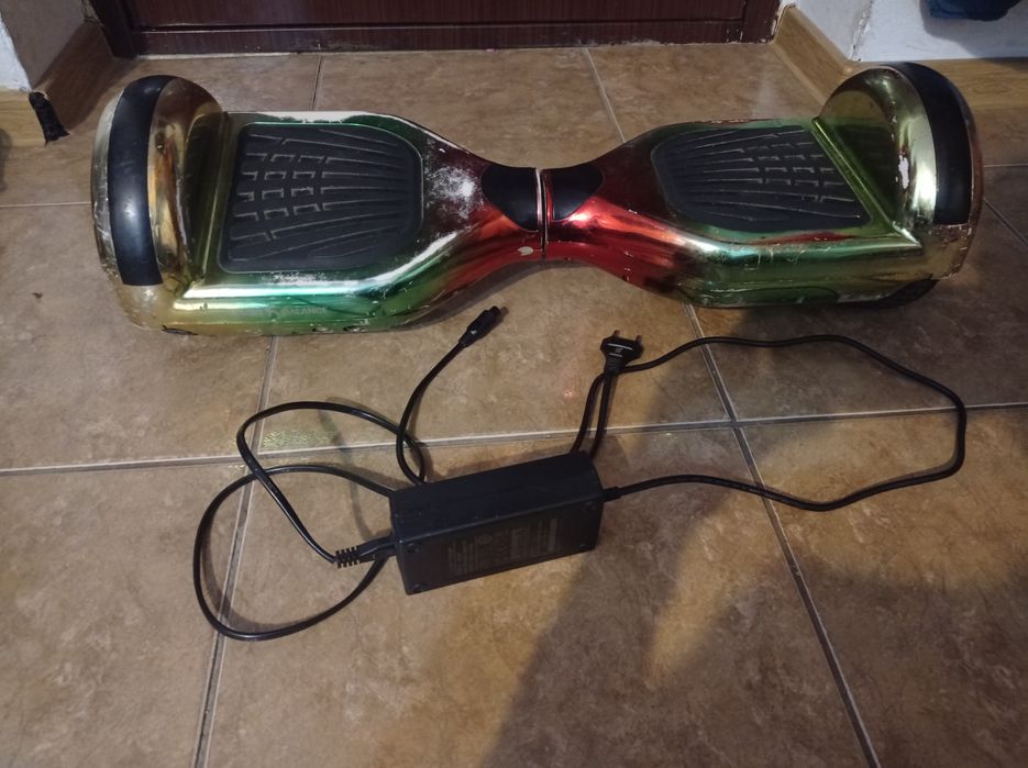 Vând hoveboard cu bluetooth