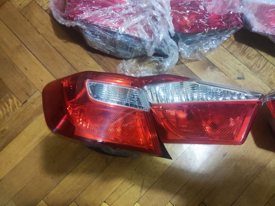 Задние фонари камри 50