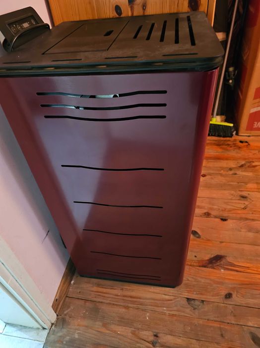 Пелетна камина Artel