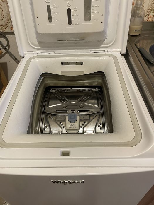 Пералня Whirlpool с горно зареждане