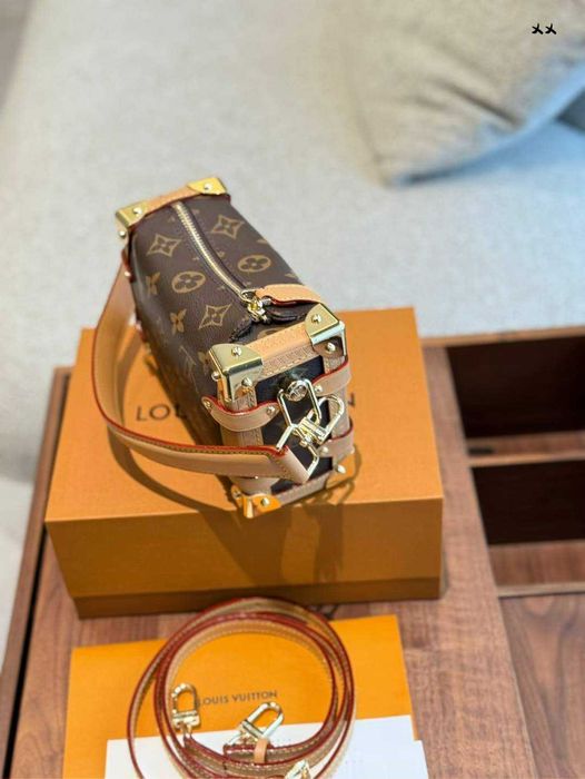 Geanta de mana dama Louis Vuitton 260339