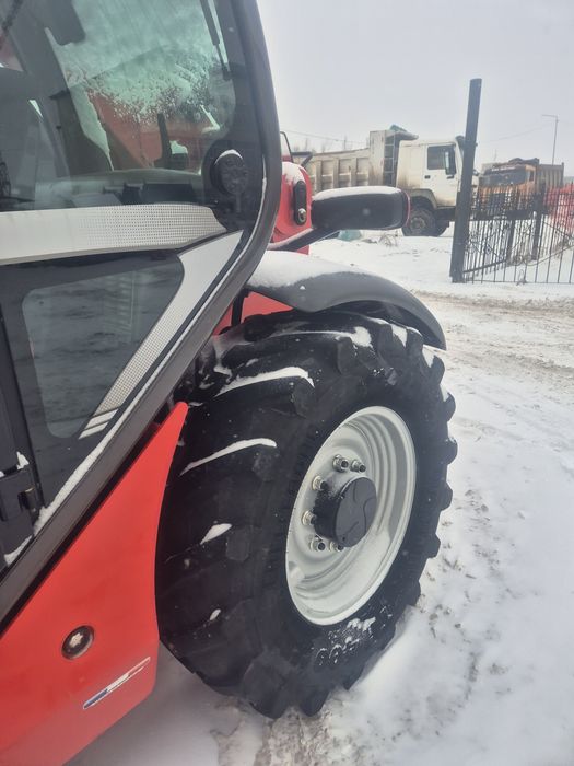Телескопический погрузчик Manitou MT 1435