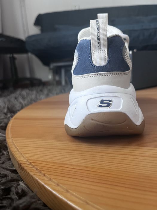 Кроссовки кожаные