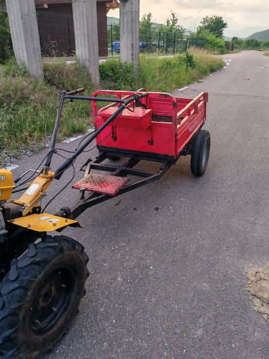 Se vinde motocultor pro garda