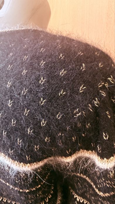 Пуловер Ane Mone. Размер М/L. 64% ангора