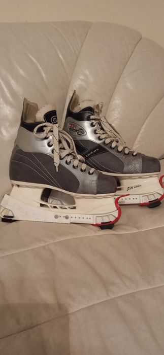 Продам коньки мужские