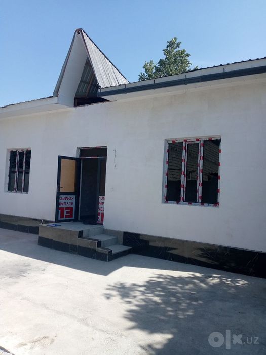 Srochna uy sotiladi
