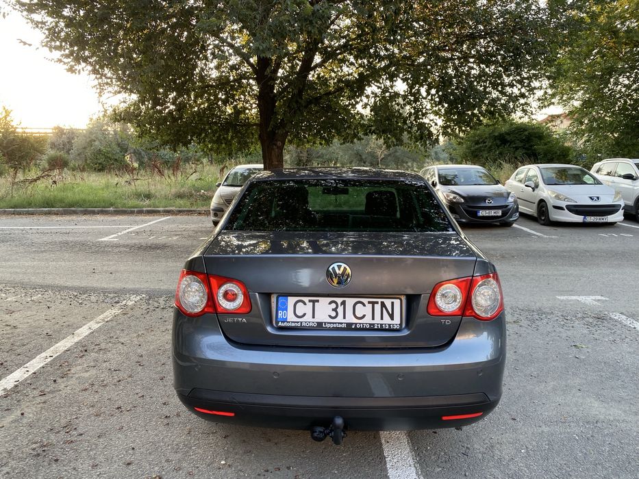 VOLKSWAGEN Jetta 2010 — imagine 5