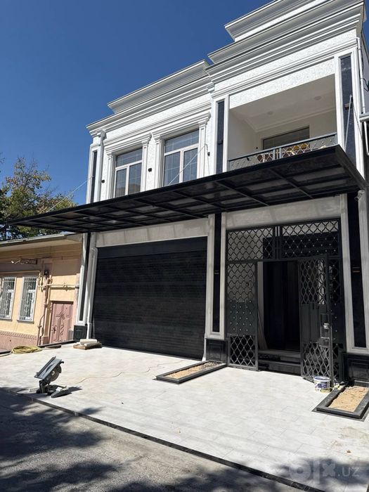 Продается евродом,яккасарайский район,махалля Ракат,370м2