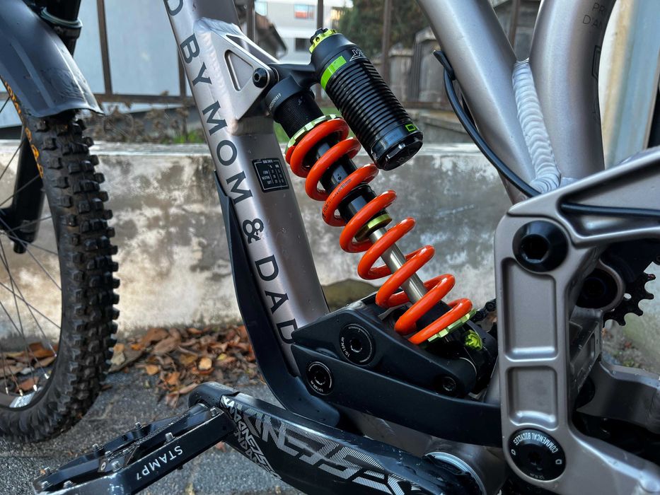 Commencal Supreme Dh v4 Race 2024 29/27